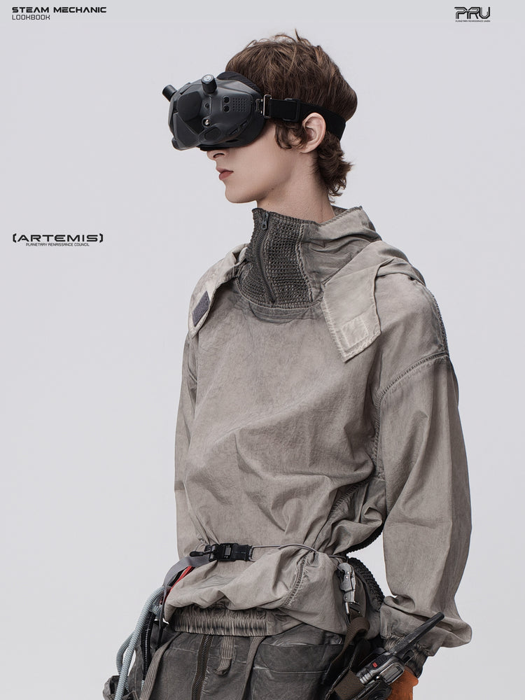PIONEER meteorite-gray mesh hoodie, three-quarter close view with goggles lowered