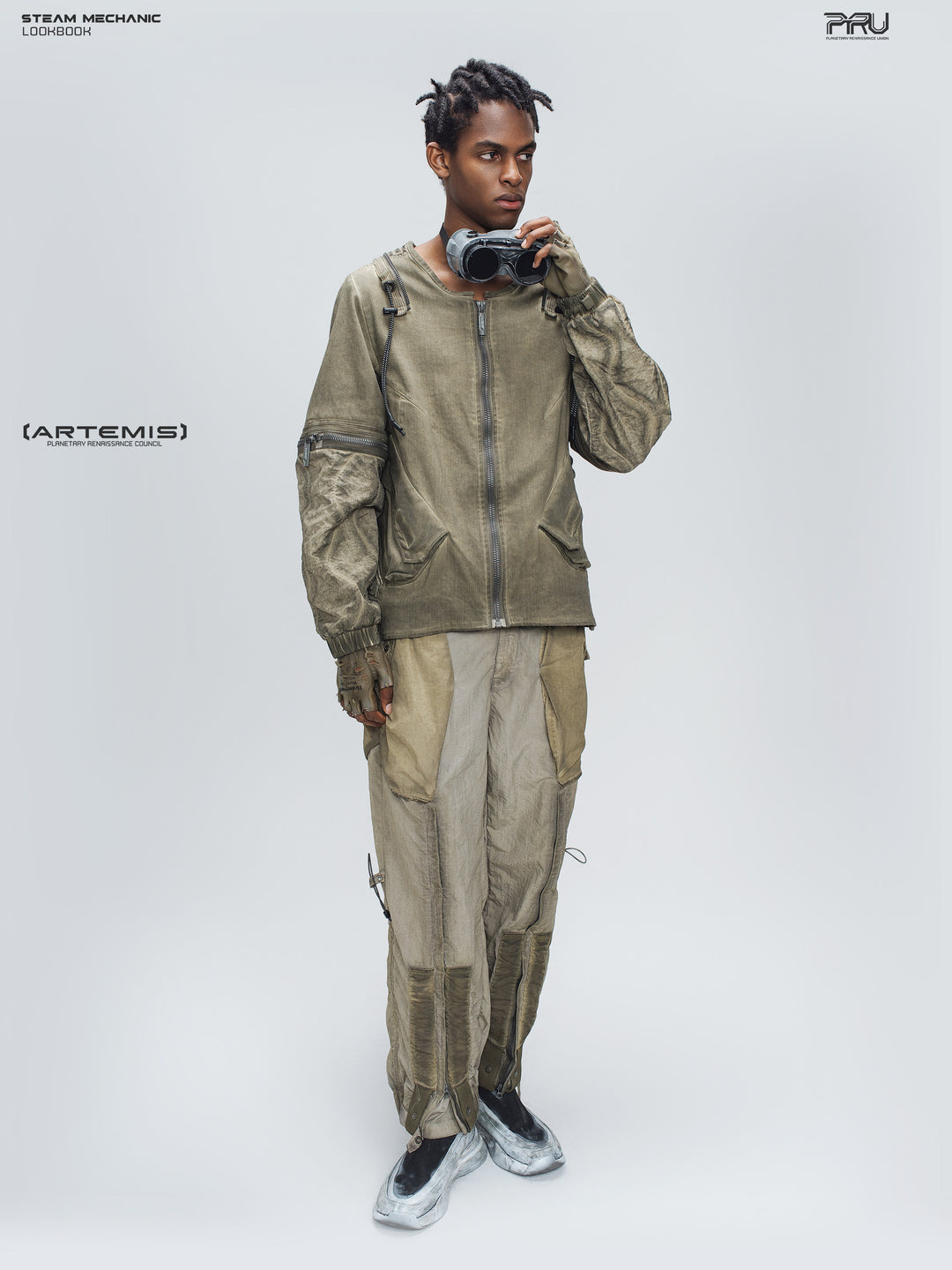 PIONEER mercury-brown detachable-sleeve jacket, full-length styling with sleeves attached