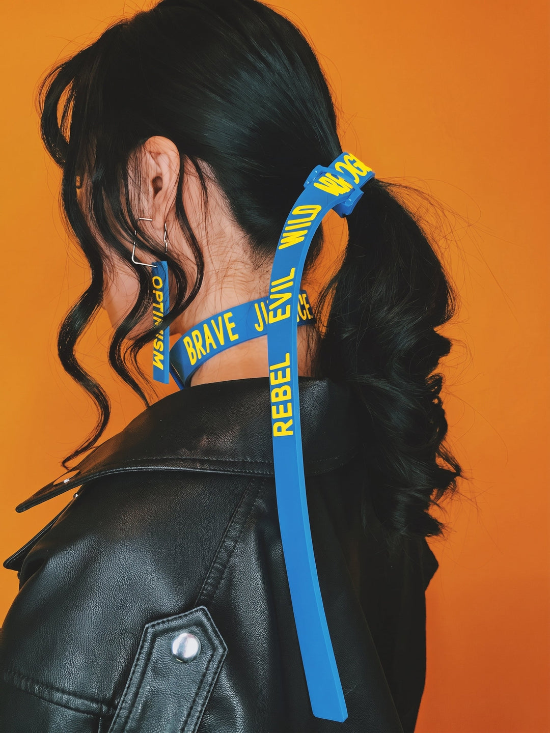 eoh studio btbm choker blue back styling