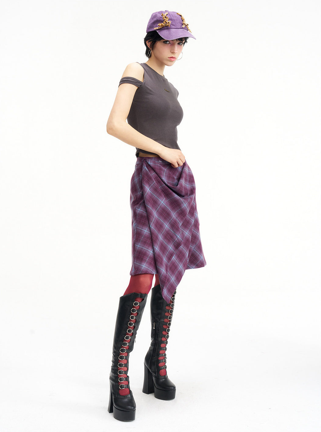 NEXT PASSPORT asymmetric cutout-shoulder sleeveless tee side styling