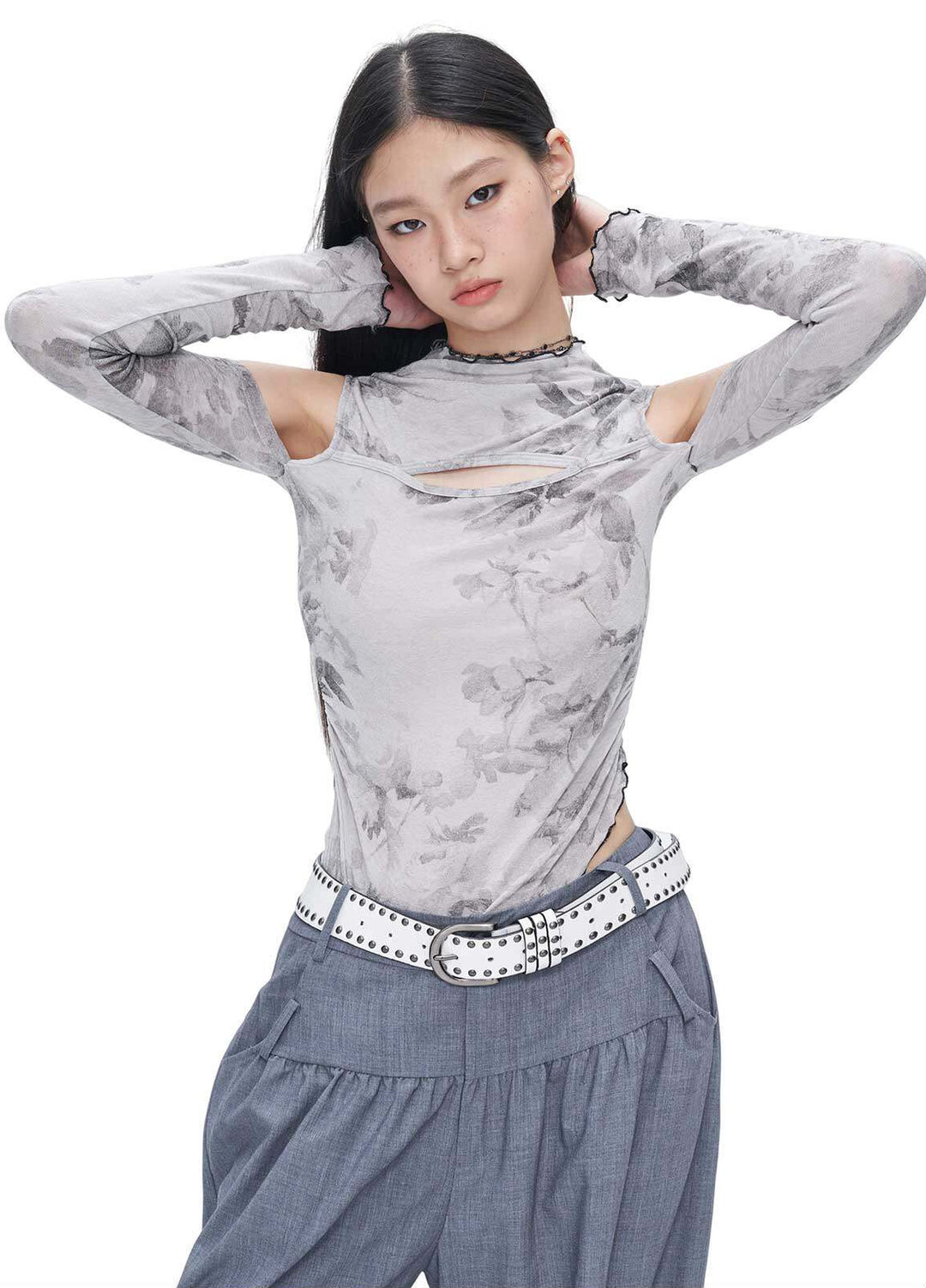 NEXT PASSPORT gray ink-print asymmetric off-shoulder top