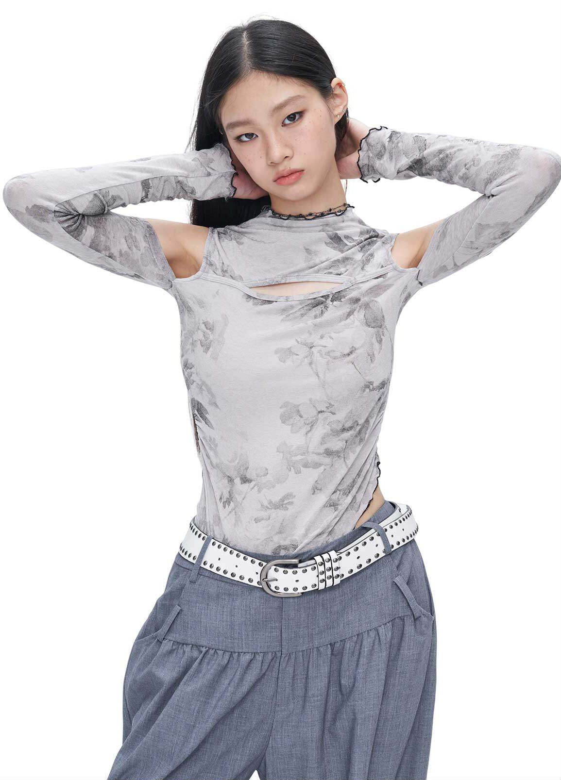 NEXT PASSPORT gray ink-print asymmetric off-shoulder top