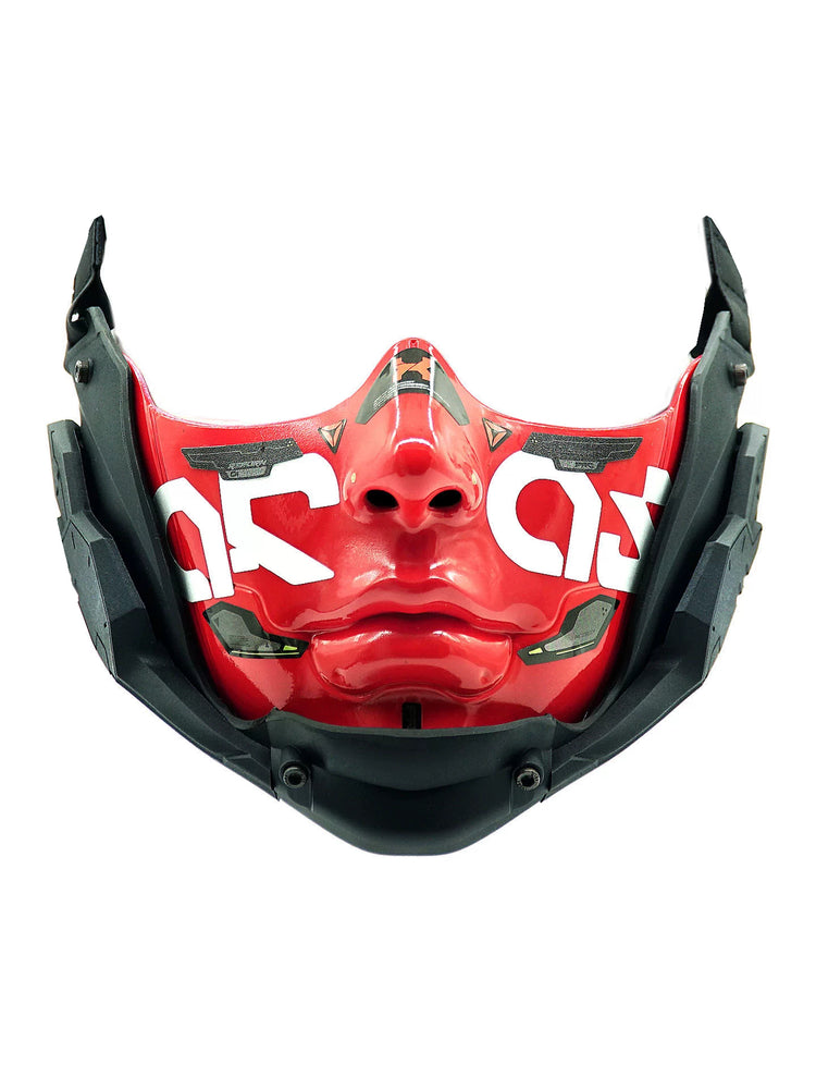 FOCKSHOP smooth-chin mask — small red solo front view with rounded chin and broad strap.