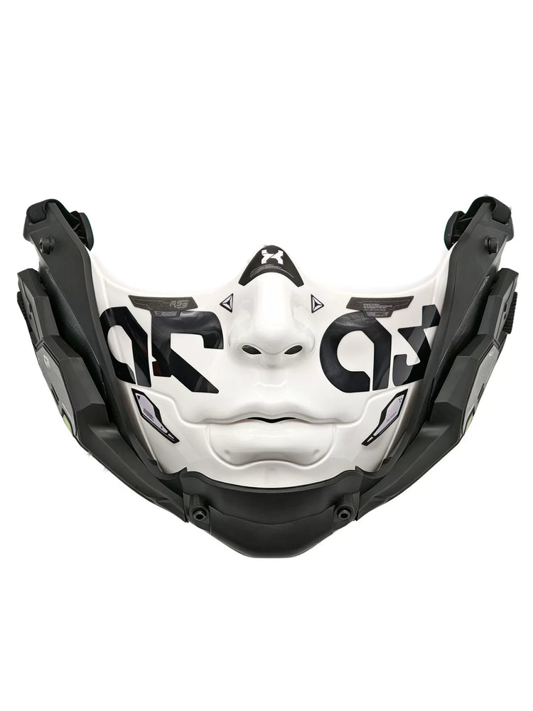 FOCKSHOP smooth-chin mask — large off white solo front view with rounded chin and broad strap.
