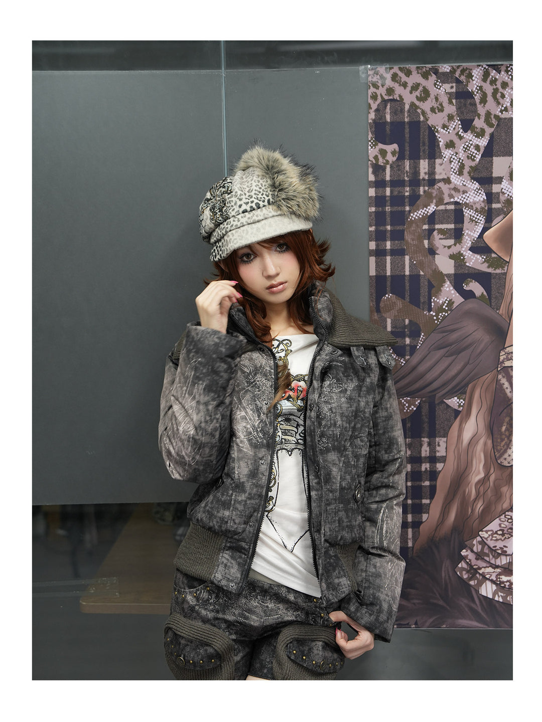 4RE1GN MYSTIC STAR knit-collar down jacket in gray multicolor — close modeled view showing the zipper and folded collar
