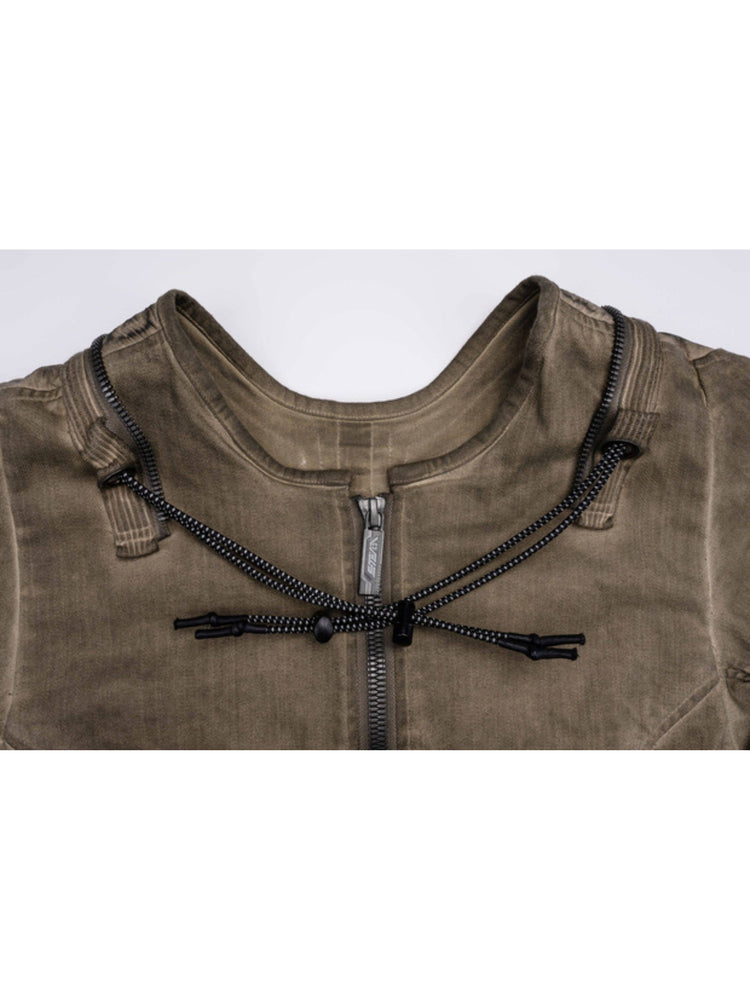 PIONEER mercury-brown detachable-sleeve jacket — close-up flat-lay of the collar, drawcord and geometric zipper pull