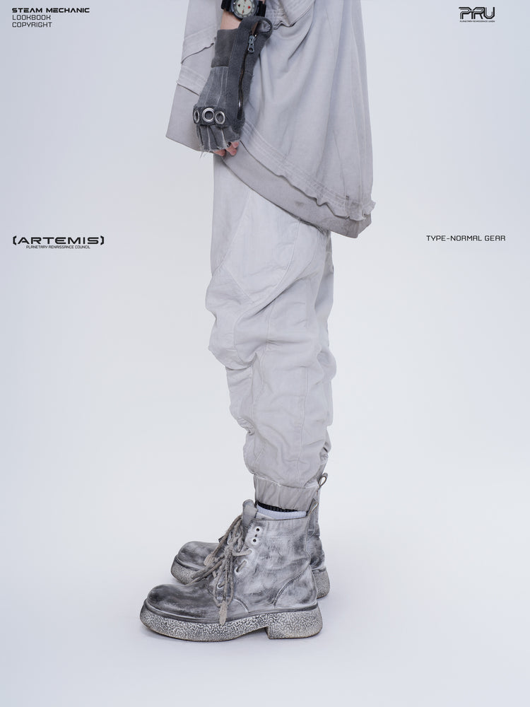 AEGIS eris white cropped moto riding pants — side modeled close-up showing articulated leg seams