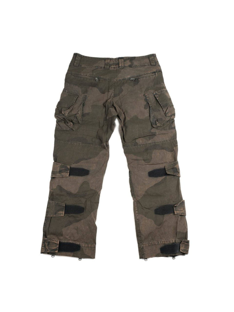 IXION dead leaf brown washed camouflage combat pants — back flat-lay showing rear pockets and adjustable hook-and-loop leg straps