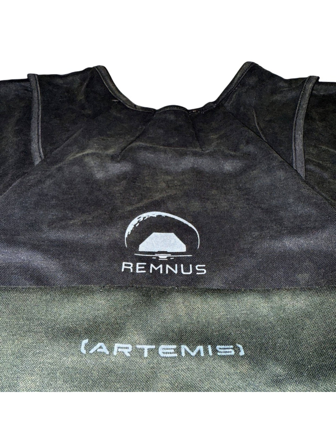 RIFT ARC deconstructed tank — REMNUS and ARTEMIS printed logo detail