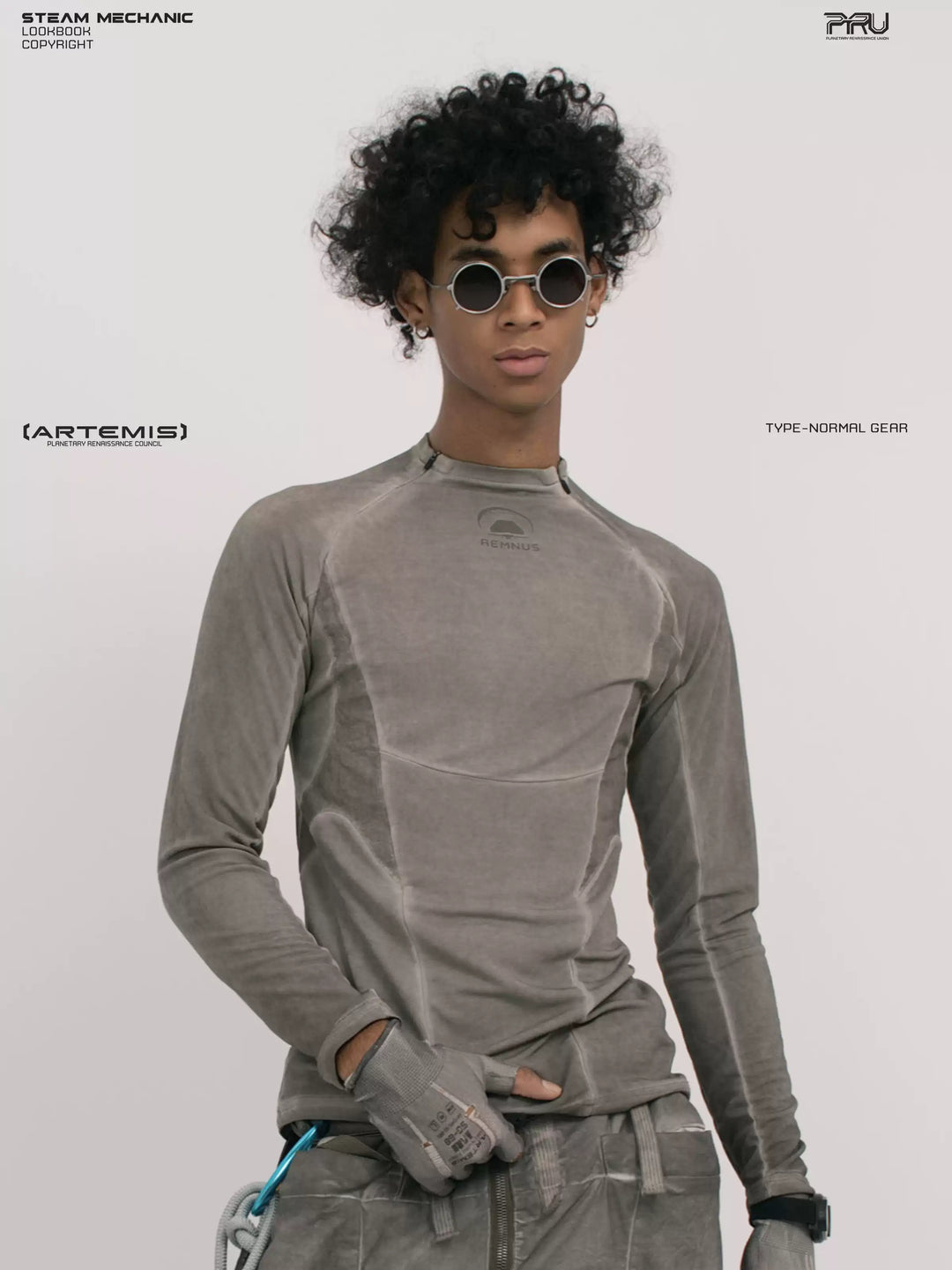 TWIN STAR meteor gray stretch riding base-layer top — front three-quarter modeled close-up