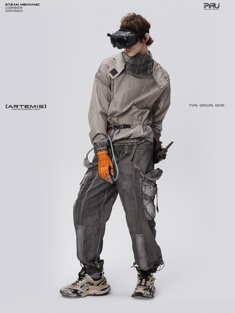 PIONEER detachable waist-pouch cargo pants in meteorite gray — full-length side-front view with visor