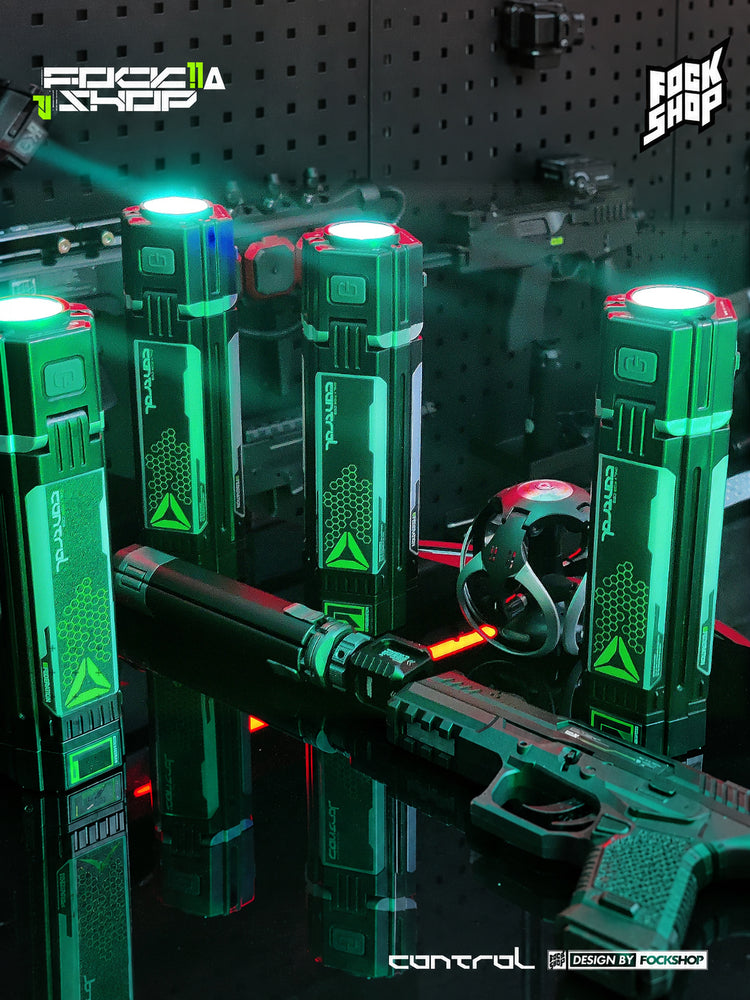 FOCKSHOP QIYU folding rechargeable light prop — illuminated upright lights in a green-lit workshop display