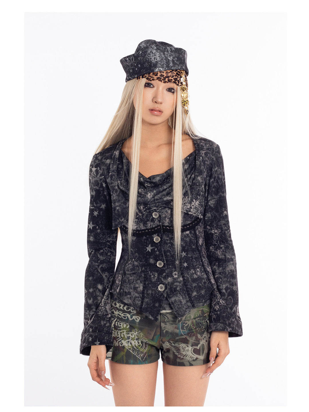 4RE1GN MYSTIC floral fitted jacket in black gray — close front studio modeled view of the neckline