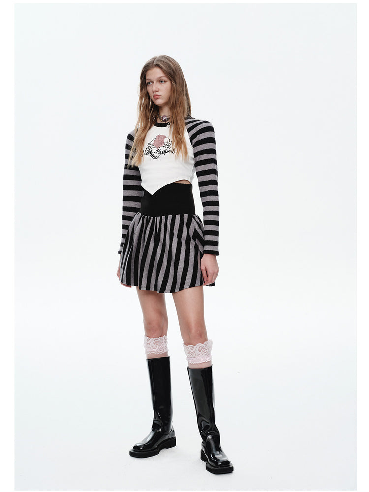 NEXT PASSPORT striped pleated mini skirt — black-gray striped pleated mini skirt three-quarter front