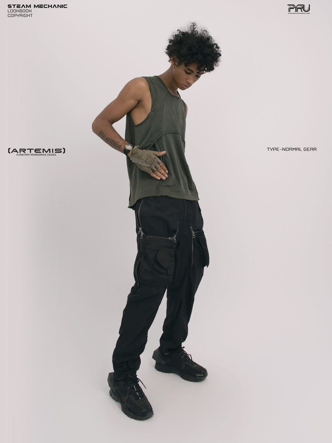 RIFT ARC moss green deconstructed tank — side modeled view showing the pocket opening
