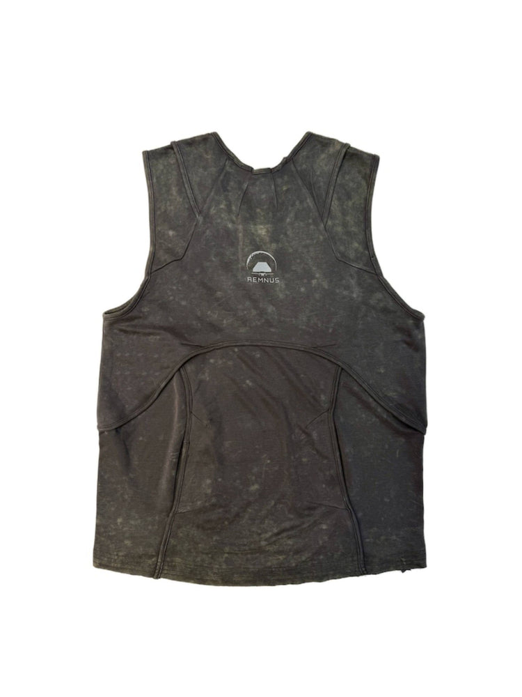 RIFT ARC deconstructed tank in fog gray — back garment-only view showing the rear pocket and REMNUS logo