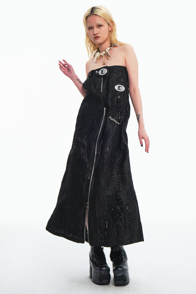 EMBRYO VENOM SHELL convertible zip skirt-pants — material and hardware detail