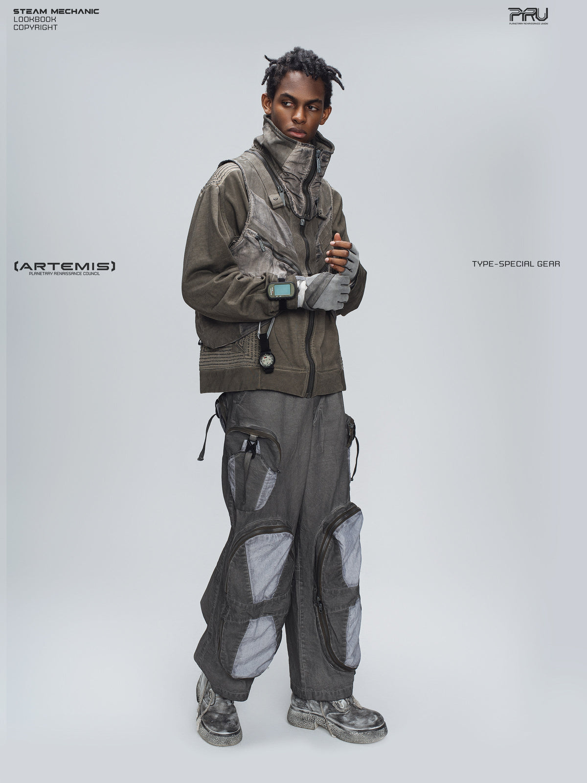 PIONEER moon dust gray welded multi-pocket work pants — construction detail
