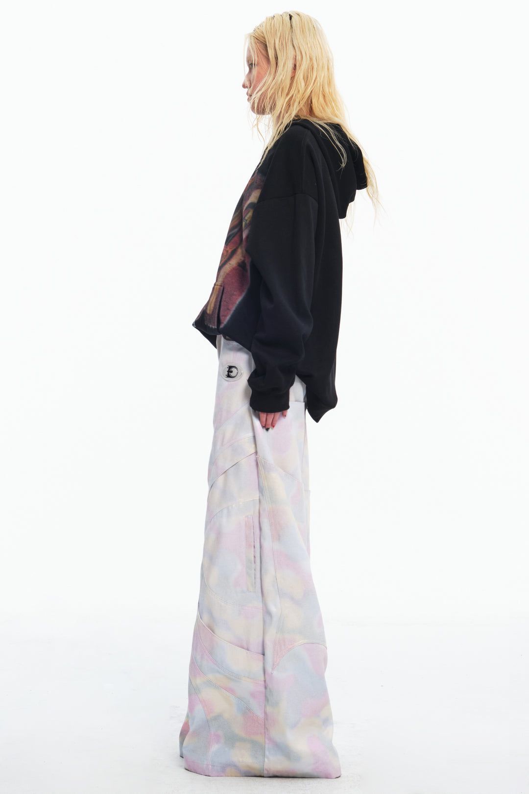 EMBRYO REFLECTIVE CAMO deconstructed wide-leg pants — additional product detail view