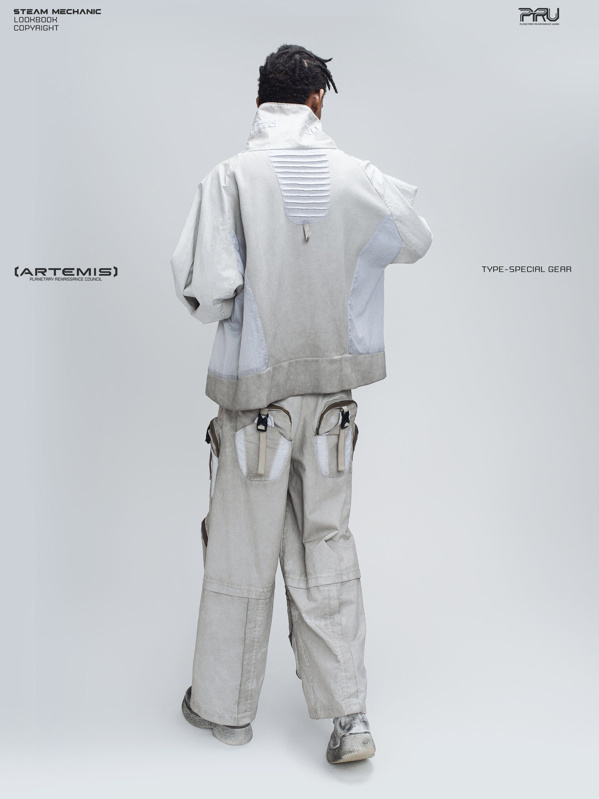 PIONEER eris white welded multi-pocket work pants — full-length rear modeled view showing the back pockets, curved seams and wide legs