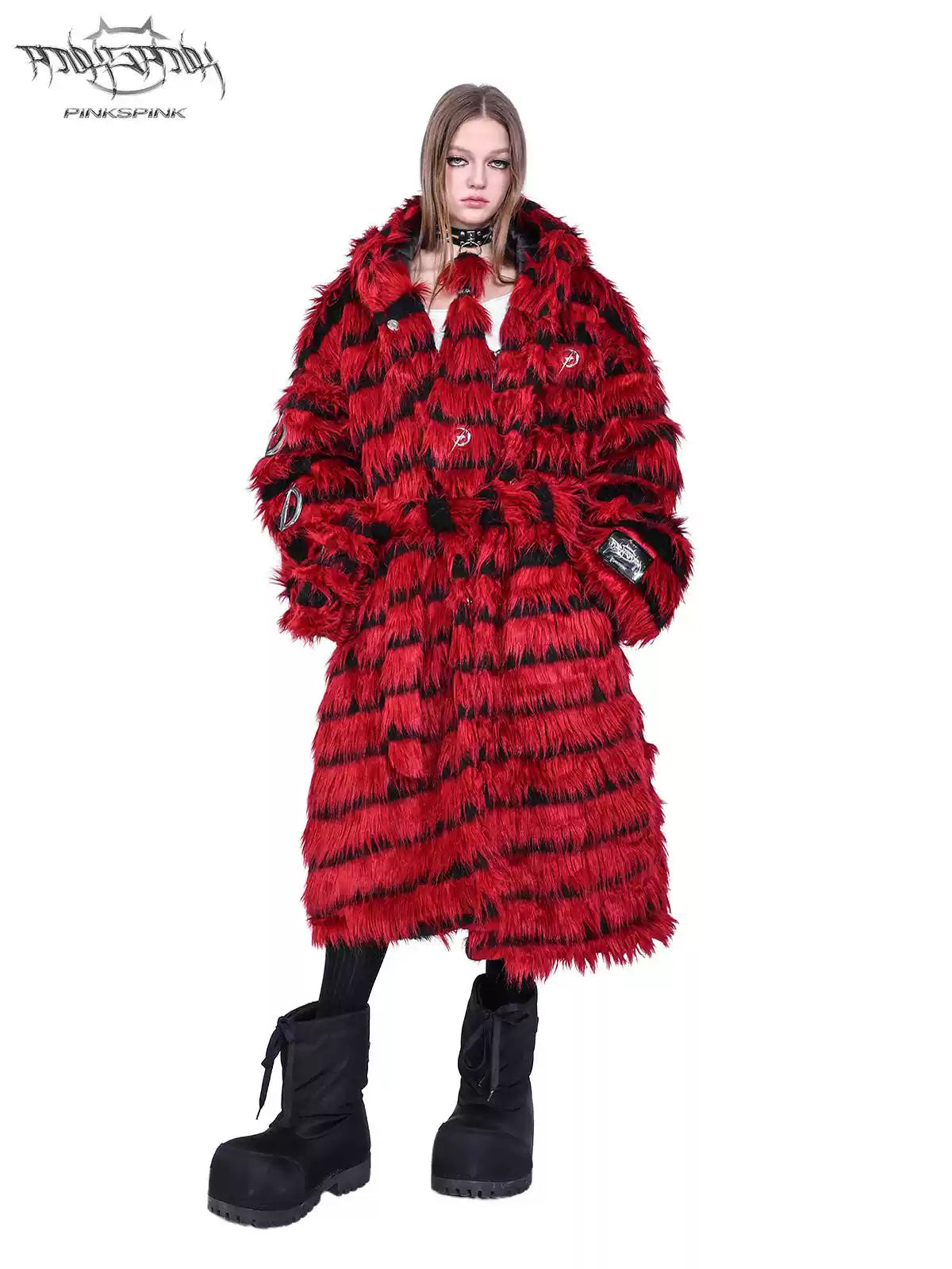 PINKSPINK ELECTRIC MOON black-red faux-fur studded collar — alternate modeled view showing the silhouette