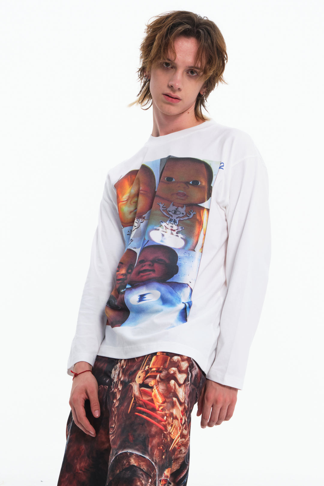 EMBRYO ABCD FOUR CHILDREN white graphic sweatshirt — additional product detail view