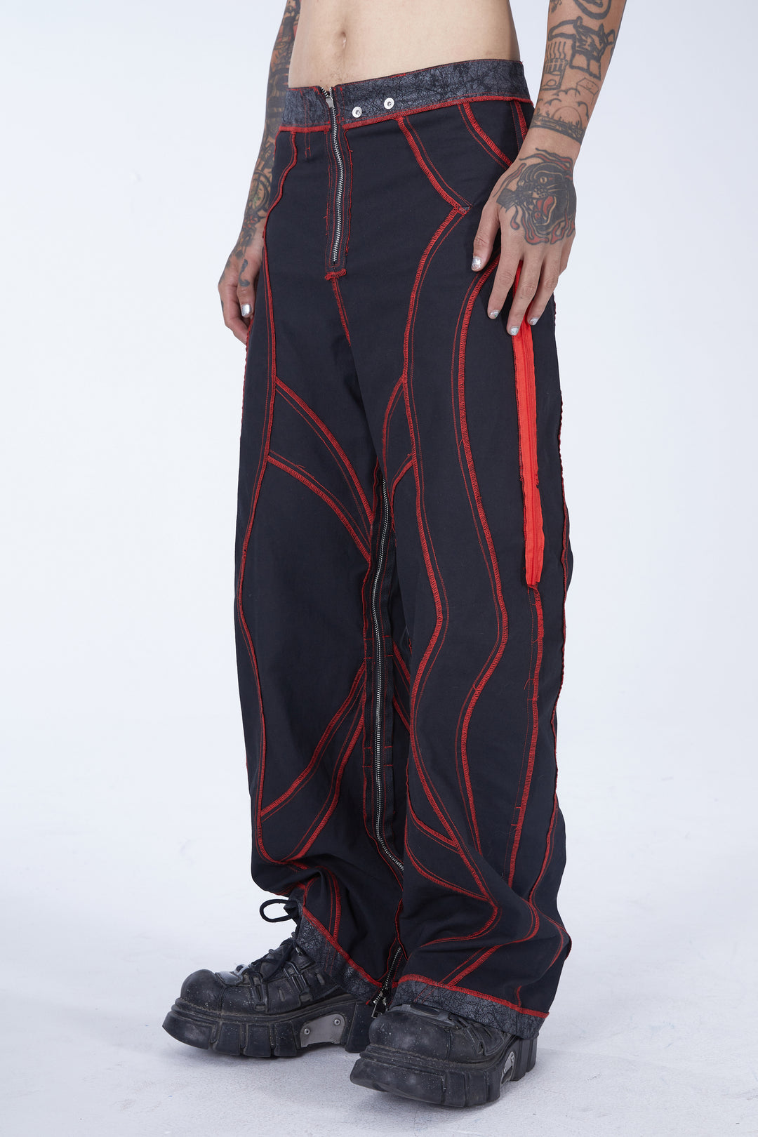 EMBRYO STRUCTURE convertible bustier & wide-leg pants — additional product detail view