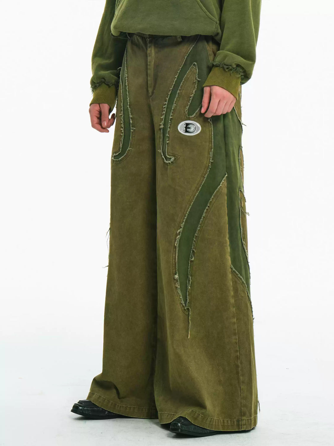 EMBRYO GREEN GUARD distressed wide-leg pants — alternate product presentation