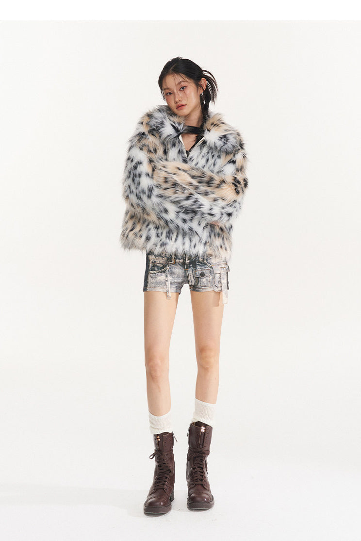 NAWS WILD LEOPARD faux-fur jacket — alternate gallery view showing the design details
