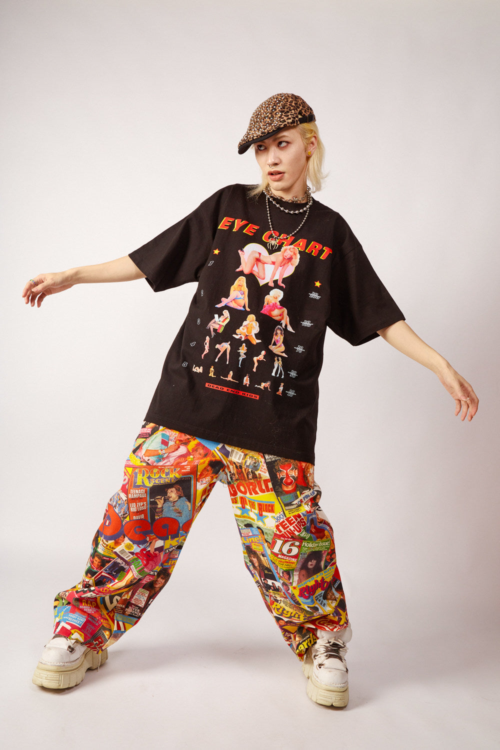 DEADENDKIDS EYE CHART oversized graphic tee — material and print detail