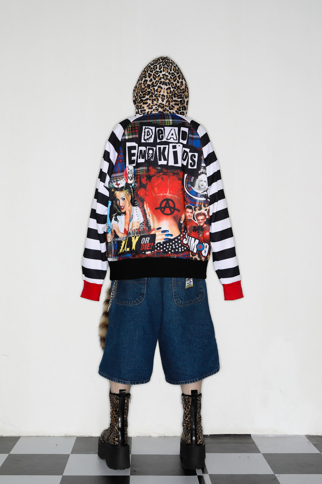 DEADENDKIDS PUNK COLLAGE fleece zip hoodie — close modeled view