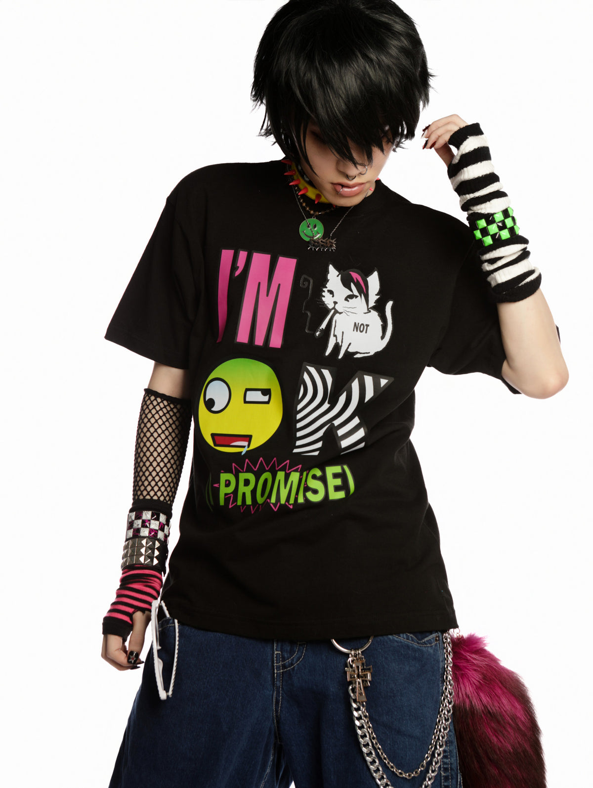 DEADENDKIDS EMO KIDS oversized graphic tee — material and print detail