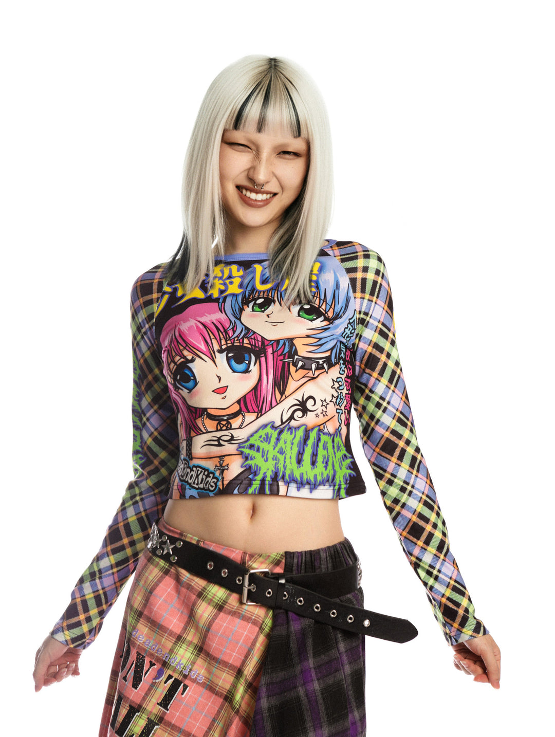 DEADENDKIDS GIRL KILLER cropped graphic top — alternate modeled angle