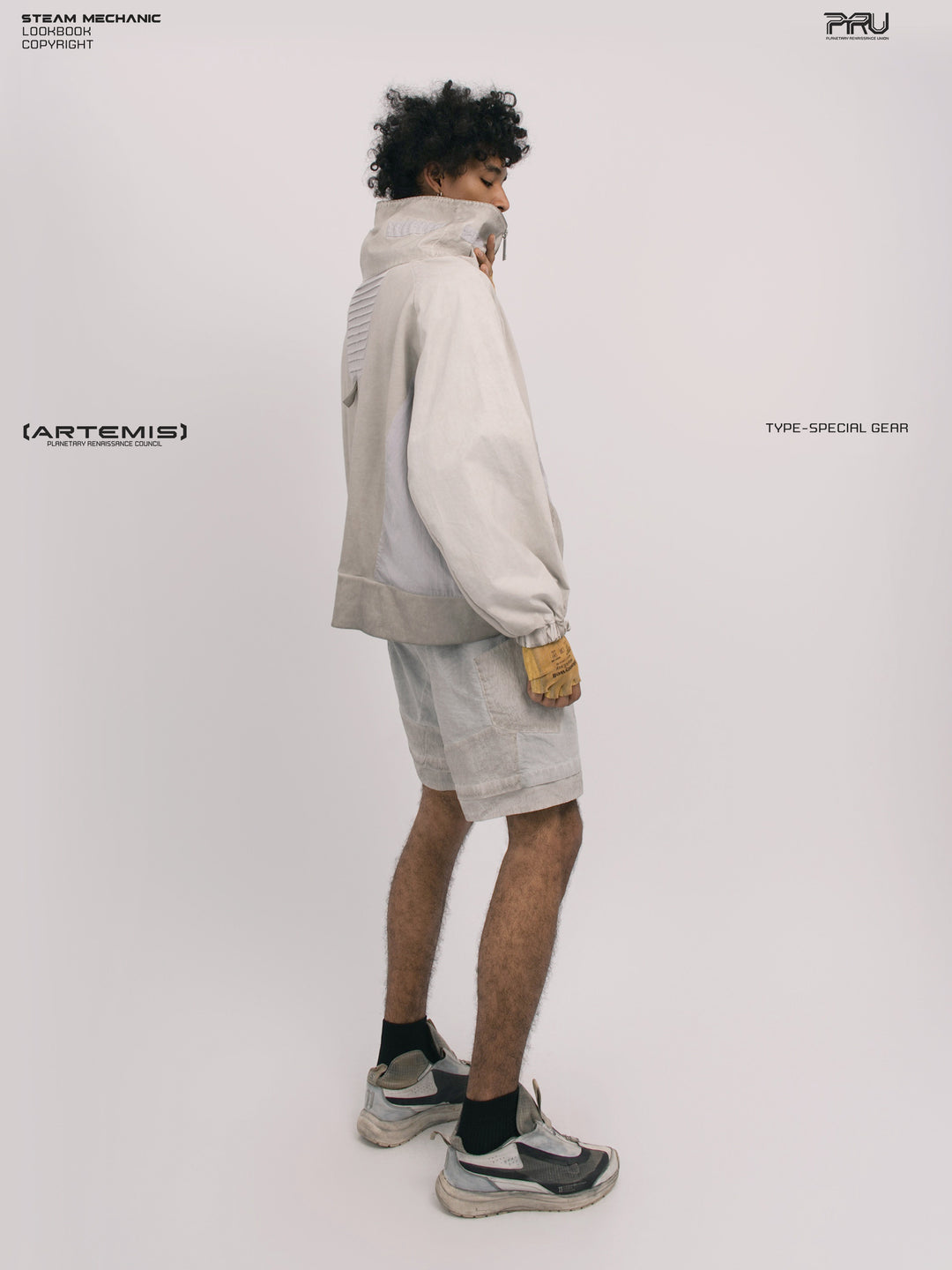 PIONEER eris white detachable-pocket utility hoodie — side and rear modeled view with the collar raised