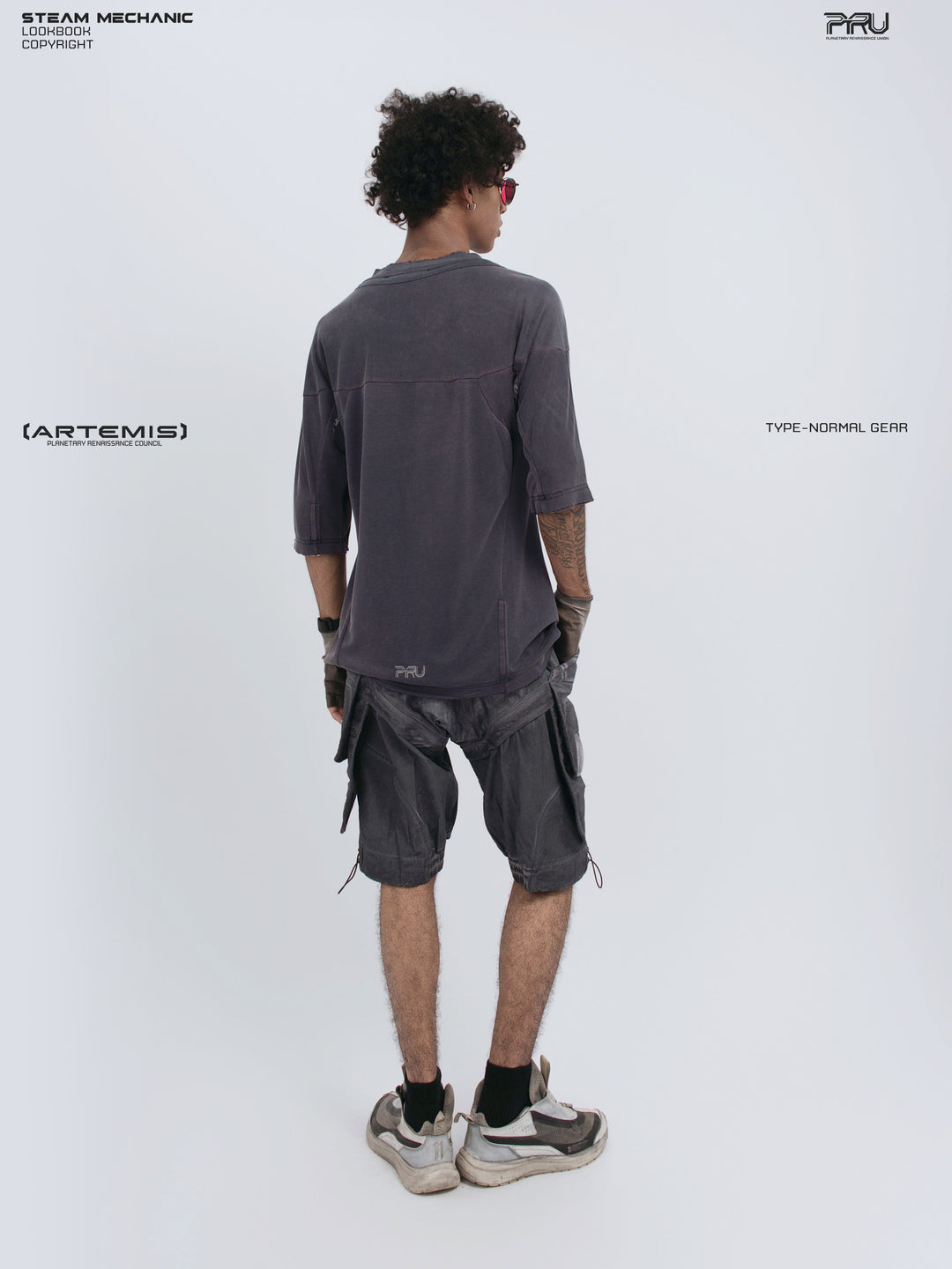 LIGHTSHADOW spirit deconstructed technical tee — opposite rear three-quarter modeled view