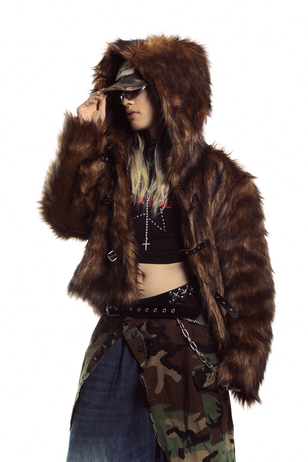 DEADENDKIDS NOMAD HOOD faux-fur coat — construction detail