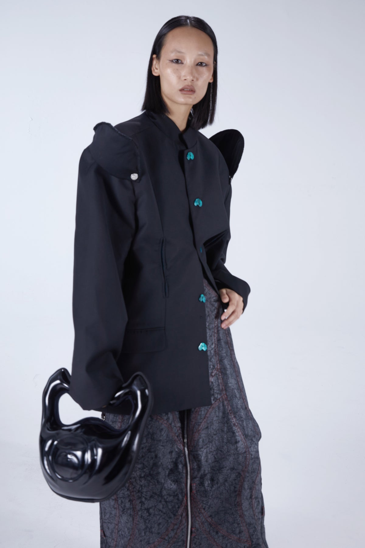 EMBRYO GRAVITY sculptural 3D handbag — material and hardware detail