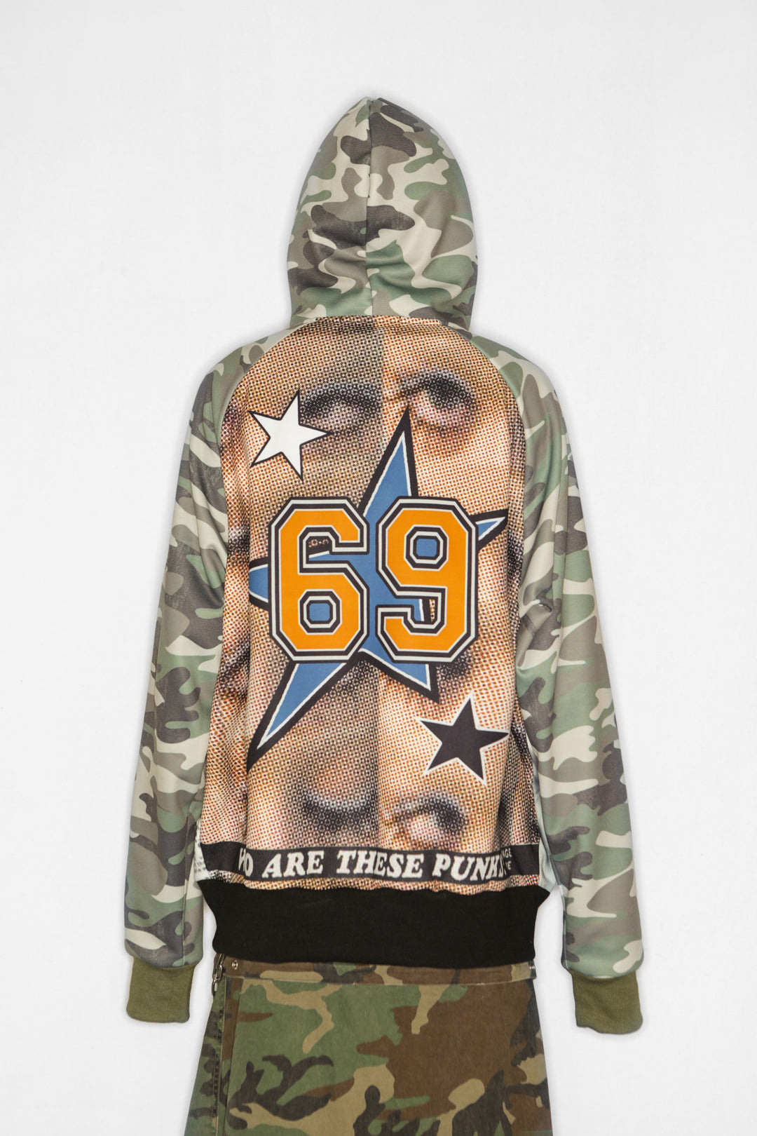 DEADENDKIDS CAMO GIRL fleece zip hoodie — full-length modeled view