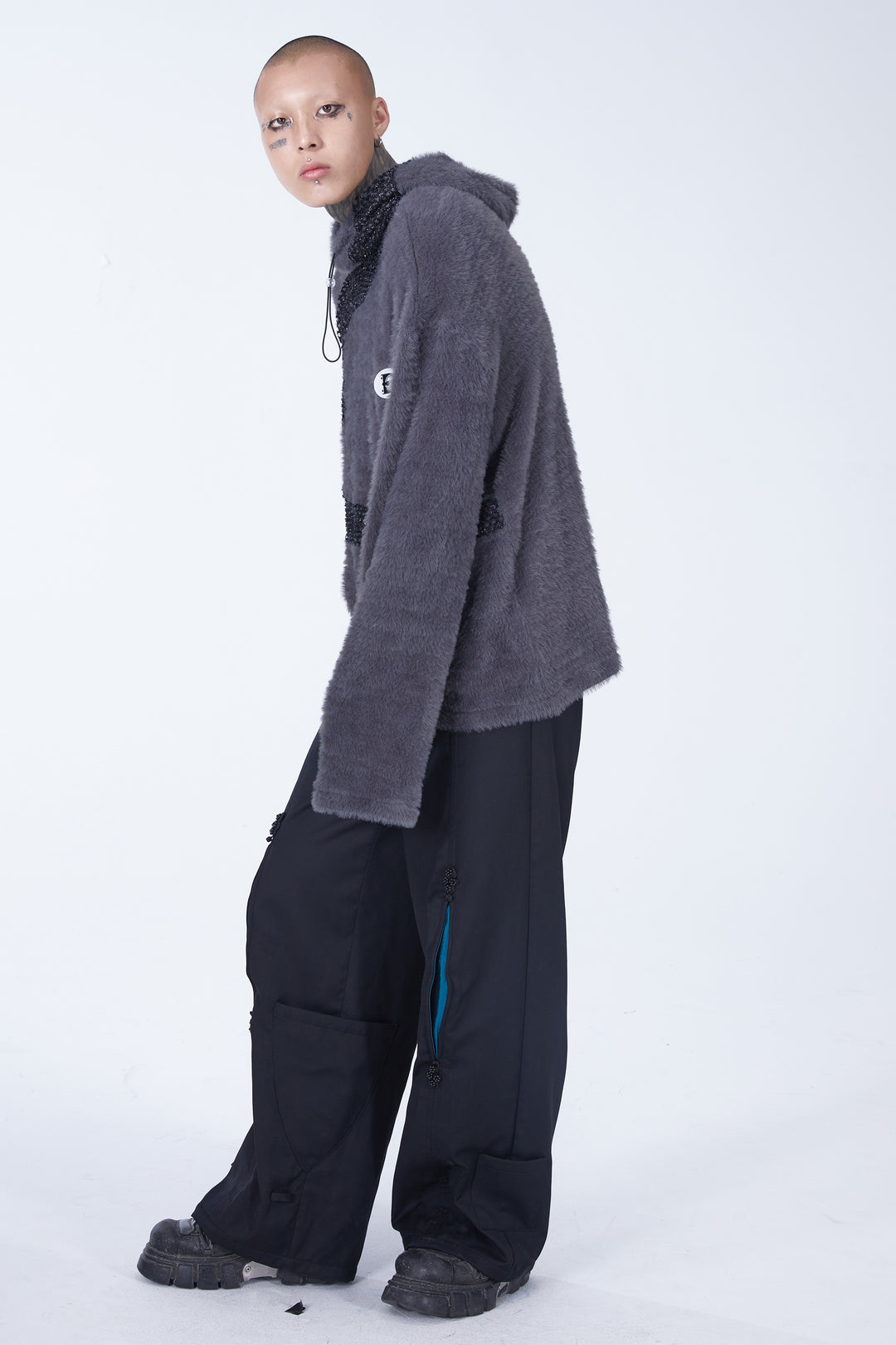 EMBRYO FUR COLLAR oversized plush sweatshirt — close modeled view