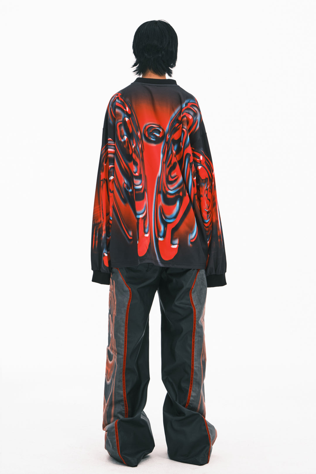EMBRYO RED TOTEM coated wide-leg pants — rear modeled view