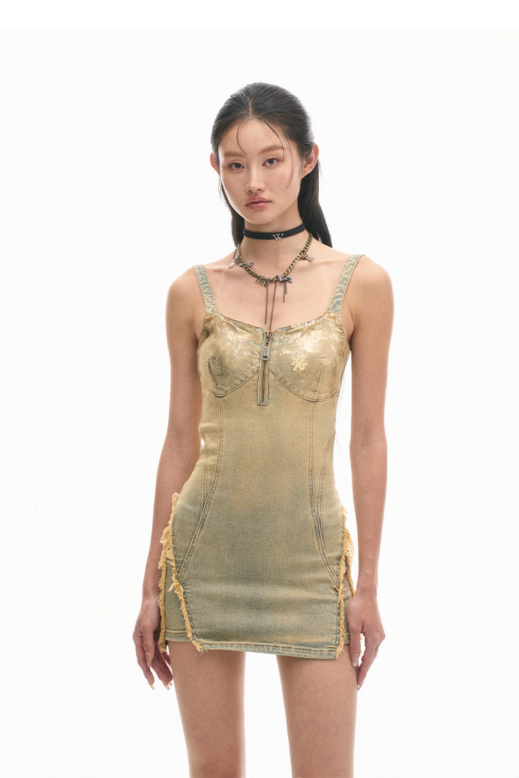 NAWS WIND CHASER leather choker — modeled front styling view