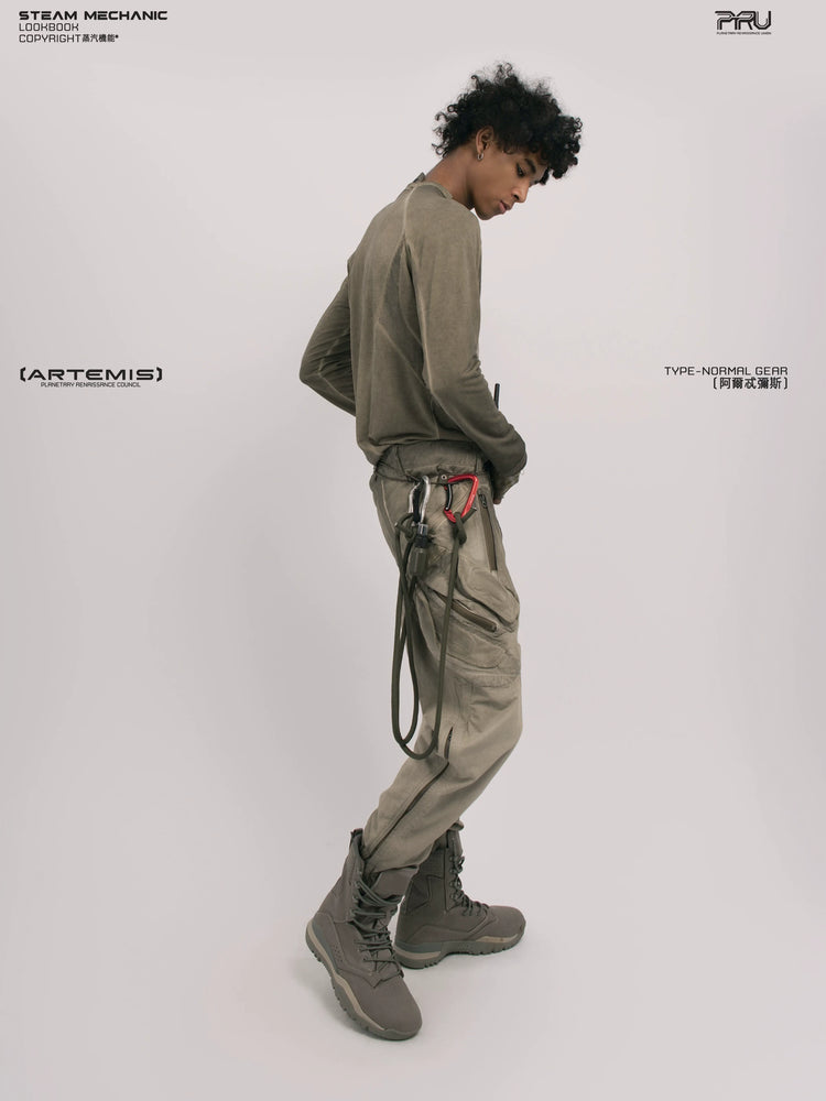TWIN STAR lunar soil teal stretch riding base-layer top — construction detail