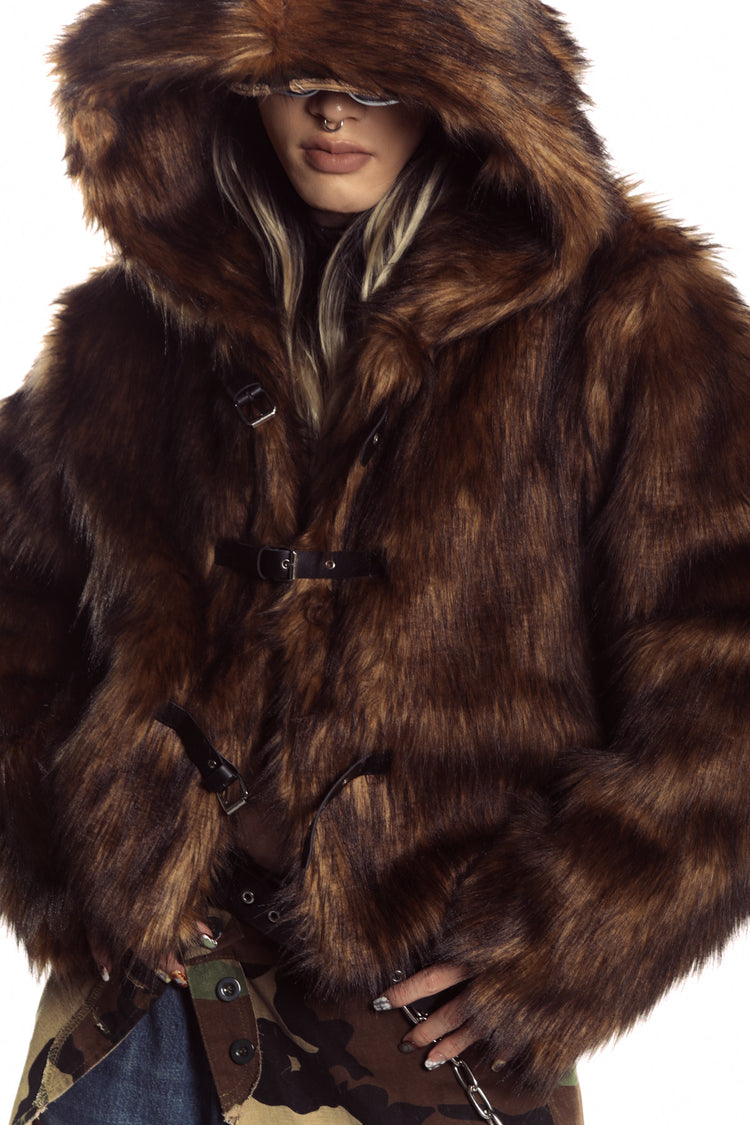 DEADENDKIDS NOMAD HOOD faux-fur coat — full-length modeled view