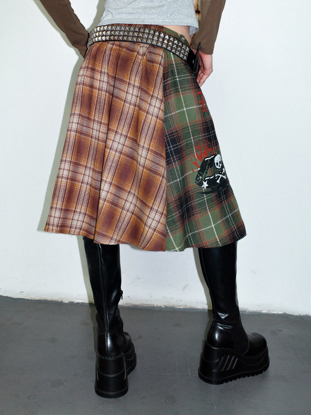 DeadEndKids BadGals Club double-sided plaid A-line skirt — green-brown reverse-panel view
