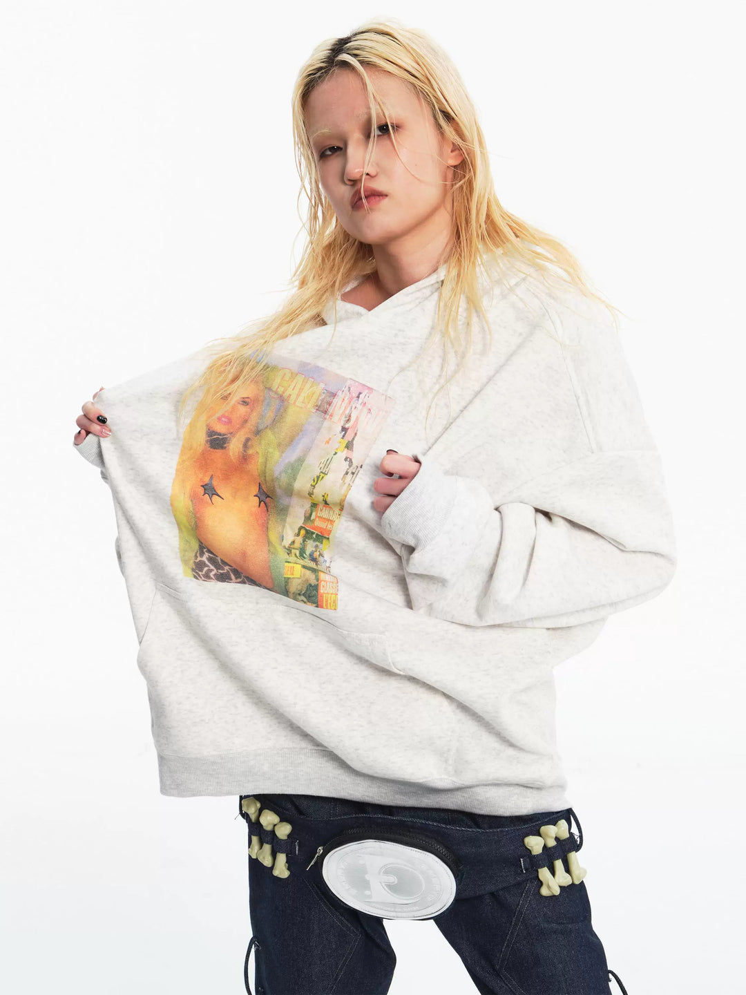 EMBRYO STAR GIRL graphic hoodie — front product presentation