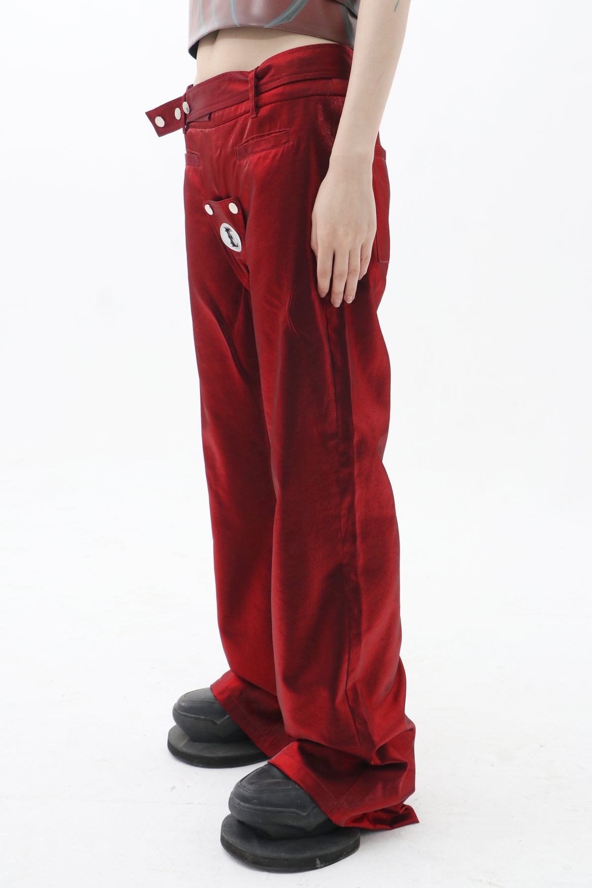 EMBRYO FIVE POISONS color-shift low-rise pants — product-only front view