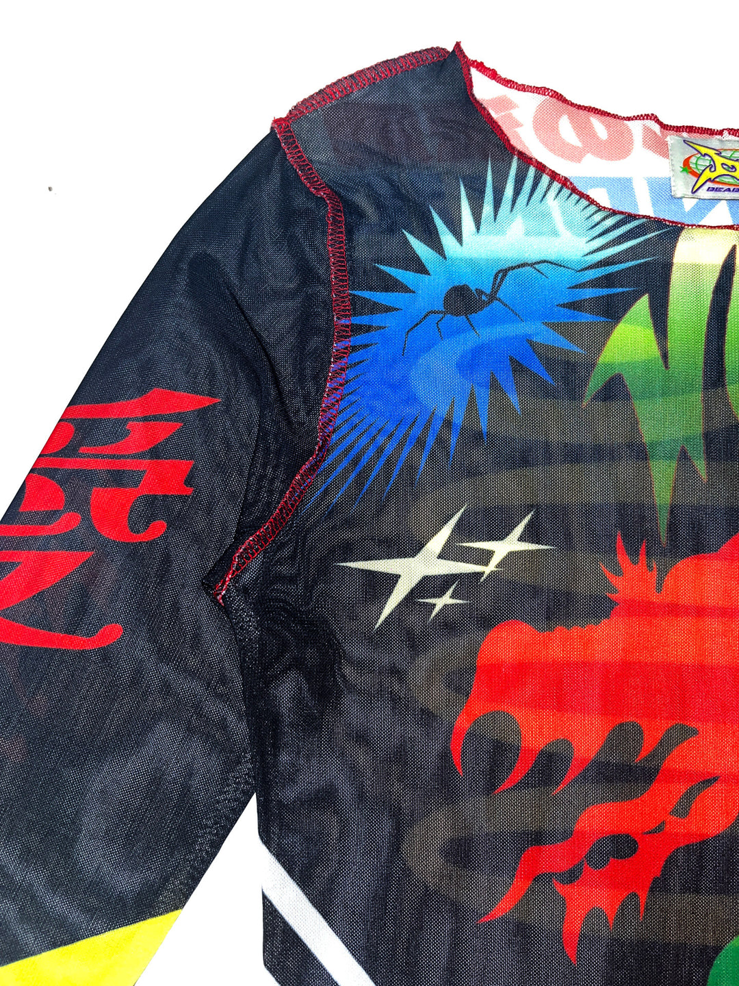 DEADENDKIDS GRAPHIC RIOT fitted mesh top — rear modeled view