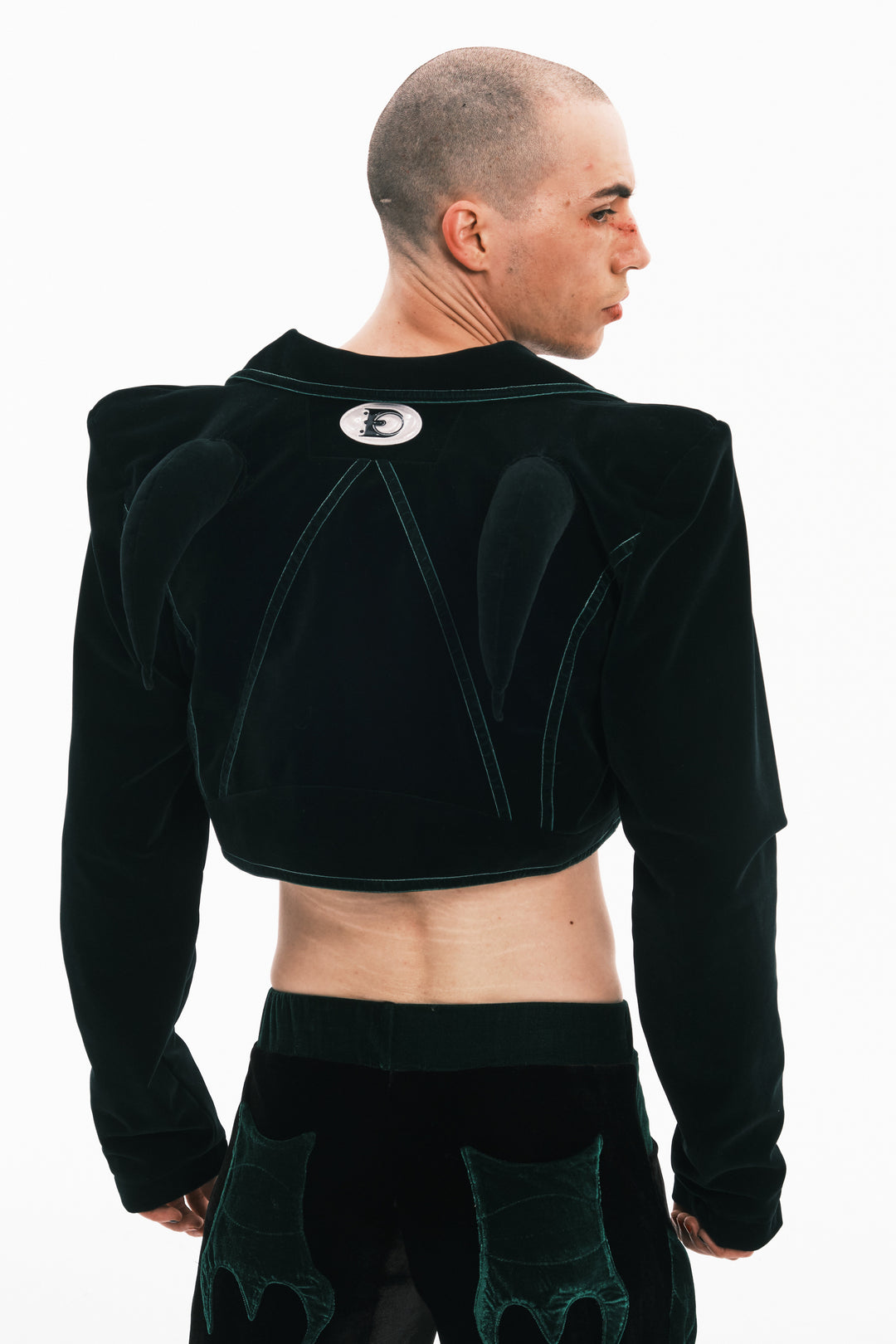 EMBRYO GREEN HORN cropped velvet blazer — additional product detail view