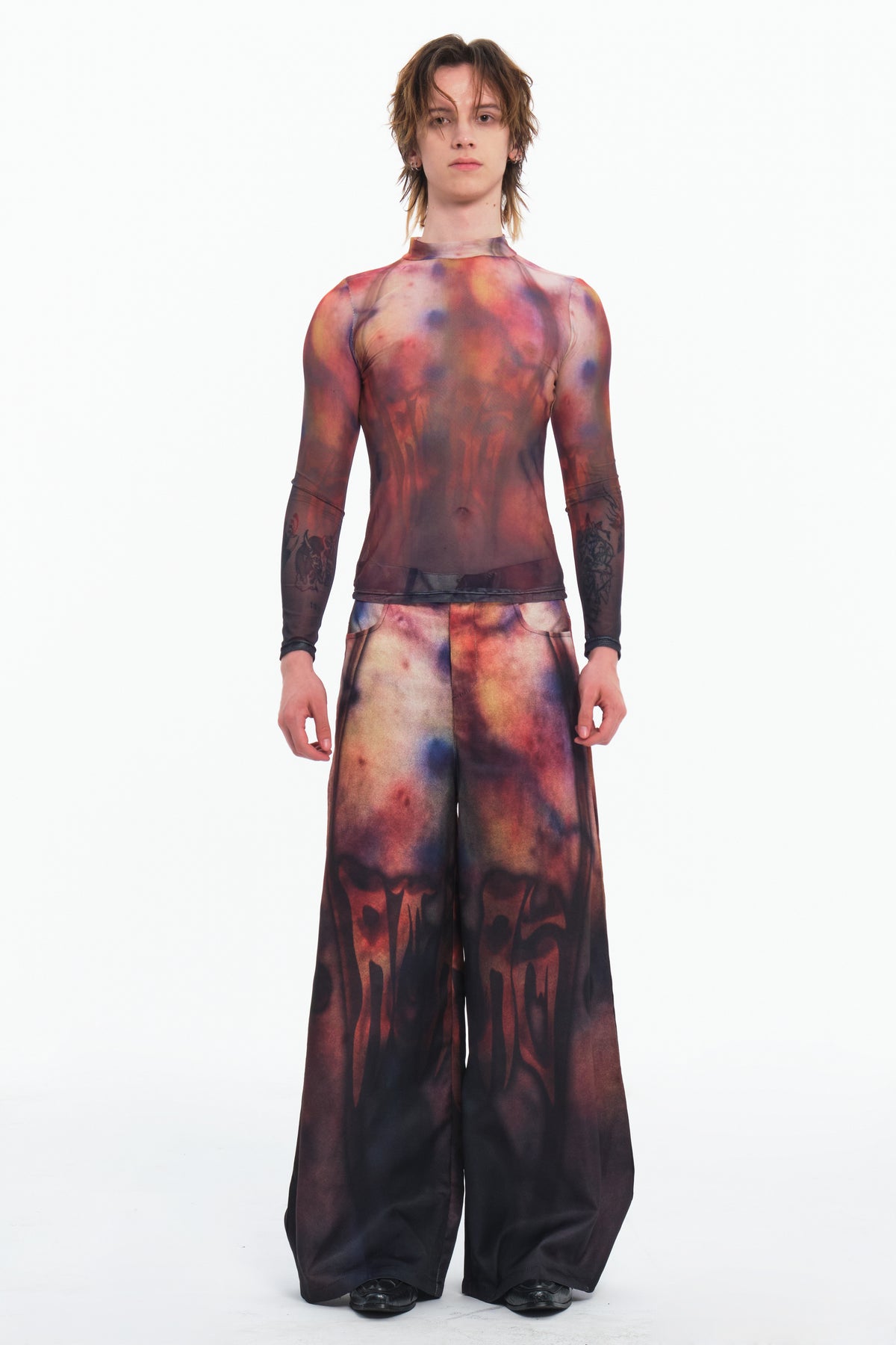 EMBRYO BRUISE SIGNAL printed wide-leg pants — full-length modeled view