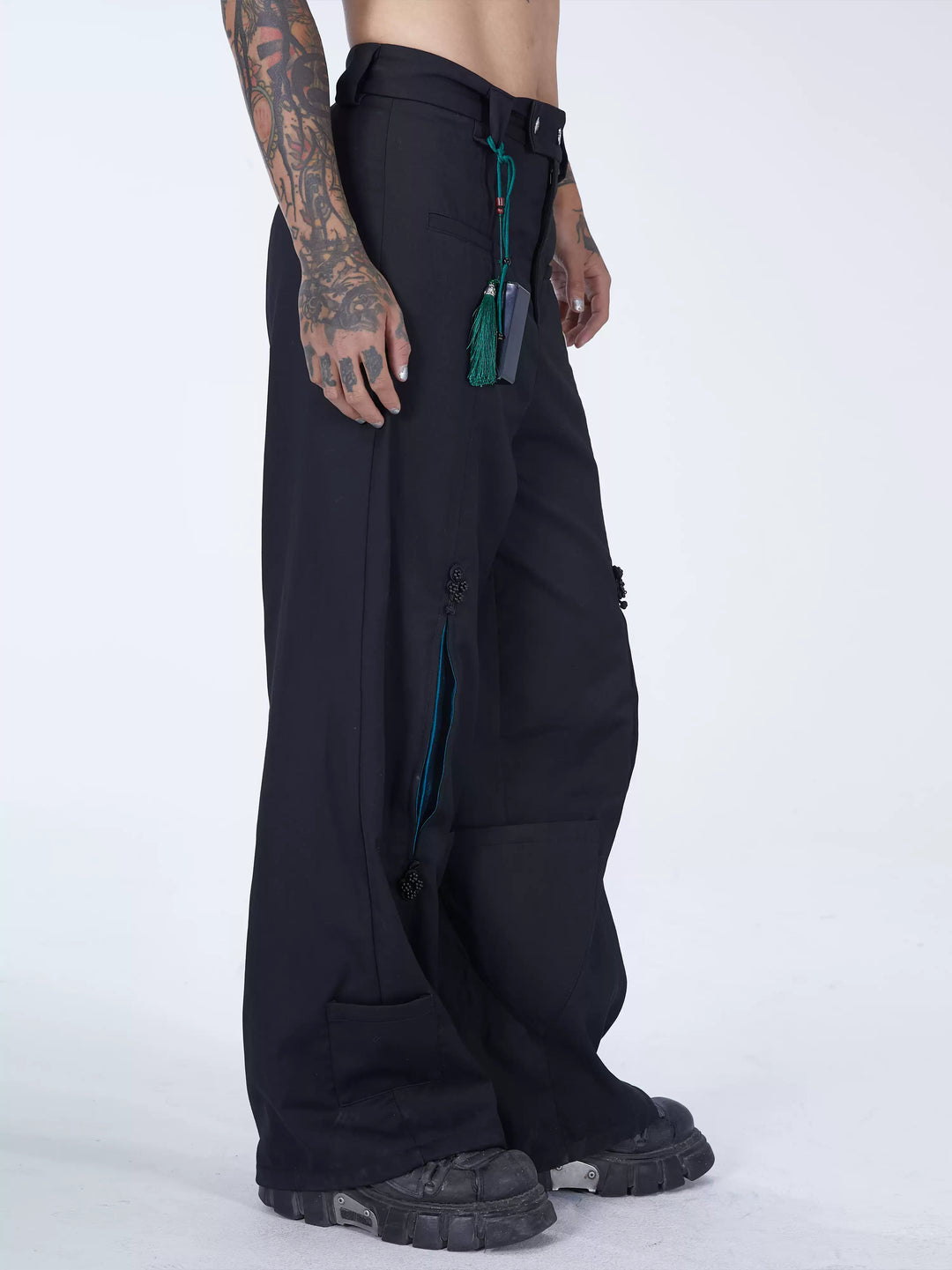 EMBRYO IMPERIAL SEAL wide-leg suit pants — alternate modeled angle